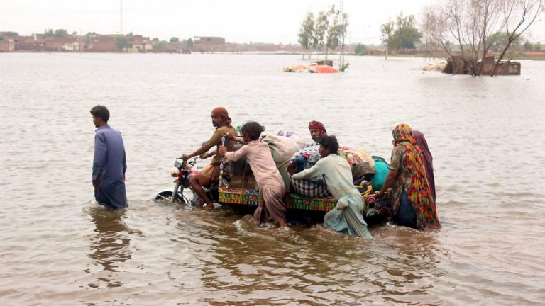 Pakistans floods over 33 million affected